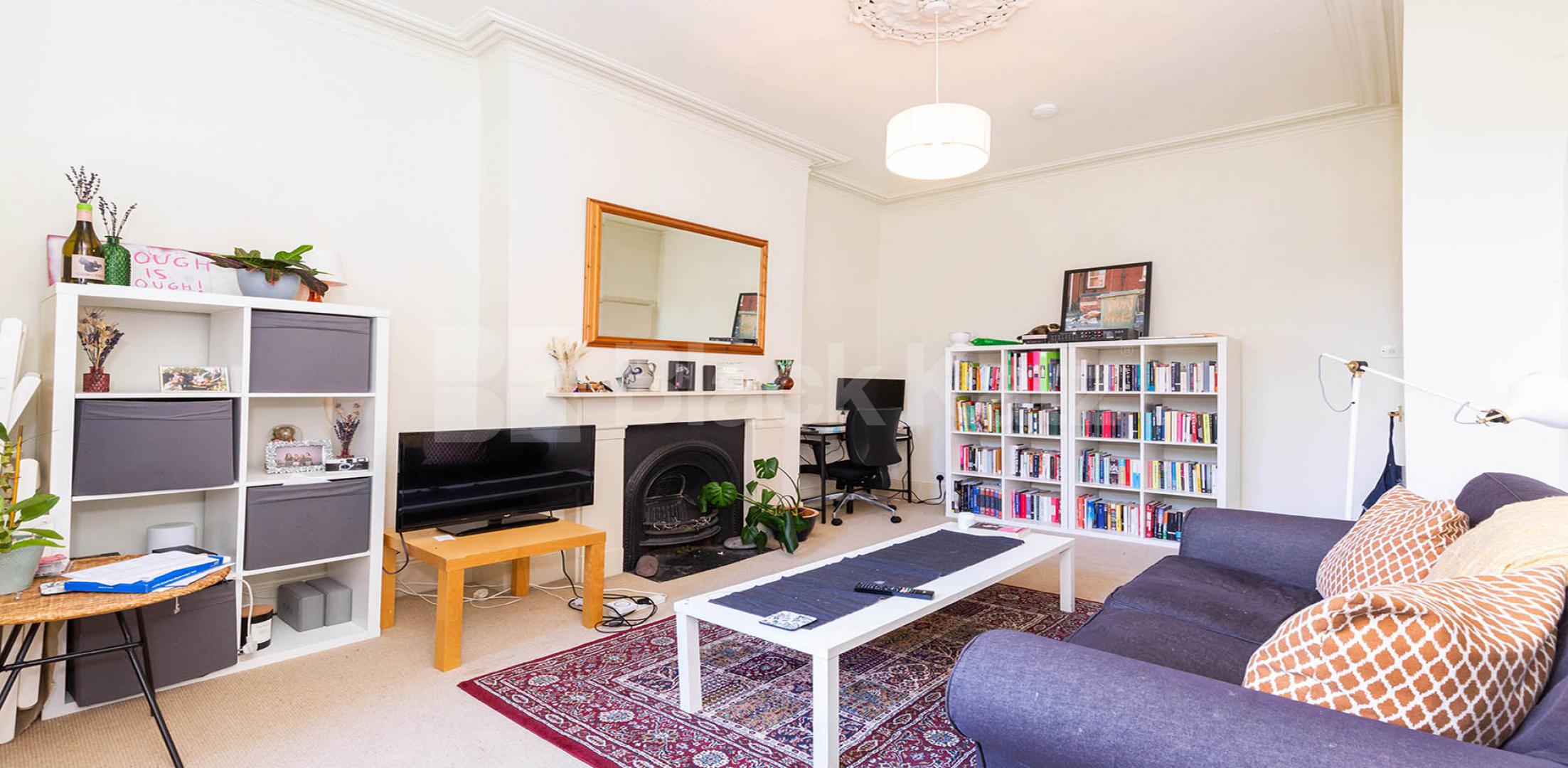 Fantastic two bed in a period house with access to a communal garden Hartham Road, Hillmarton Conservation Area